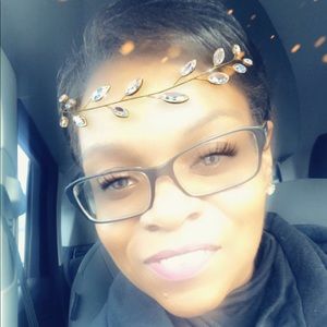 Meet your Posher, Rochelle